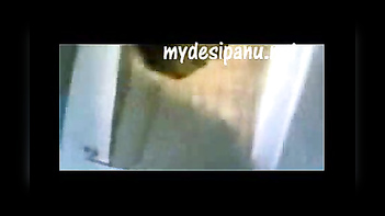 Desi Bhabi's Steamy Hotel Room MMS with Driver Caught on Camera!