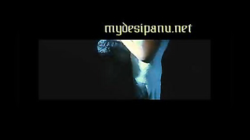 Desi Model Dona Dam Shows Off Her Curves in Steamy Cam Debut