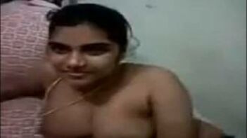 Hot Telugu College Girl Enjoying Intimate Moment With Boyfriend - Desi Sex
