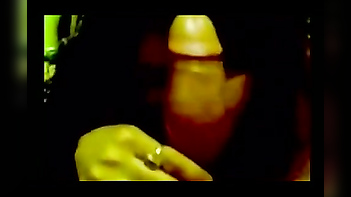 Sensational Desi Sex Video: College Girl Goes Nude with Cousin!