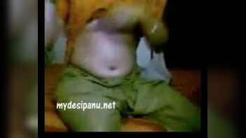 Desi College Girl Swapna's Steamy MMS With Her Lover Leaked!